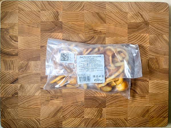 Сыр 150 гр ГОРНЫЙ СЫРОВАР (Ассорти копчёный) в Электростали