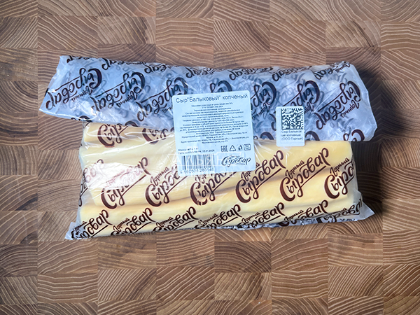 Сыр 1 кг ГОРНЫЙ СЫРОВАР (Балыковый копчёный) в Электростали