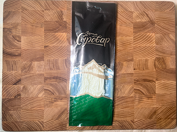 Сыр 60 гр ГОРНЫЙ СЫРОВАР (Паутинка белая с укропом и чесноком) в Электростали